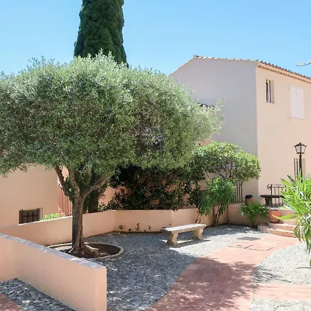 Appartamento Village De Silhouette-3 By Interhome